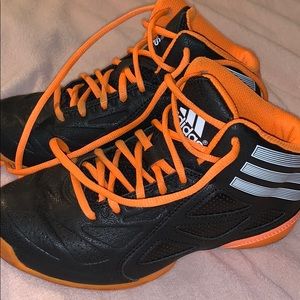 Boys Adidas High Tops Sz 3.5